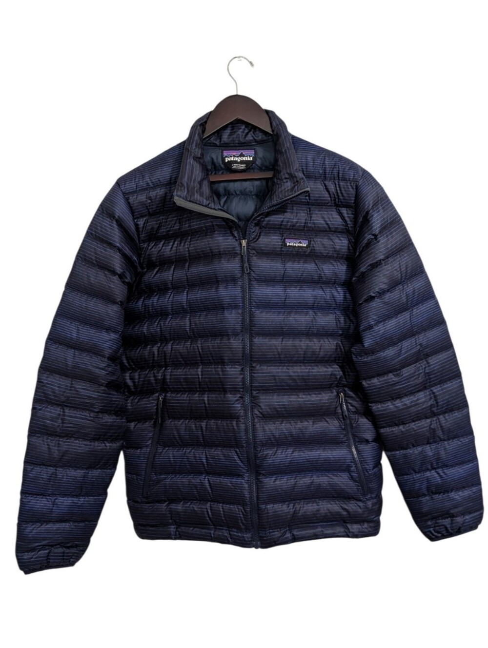 Patagonia Men's Down Sweater Jacket Large Navy Blue Stripe 84674 FA17